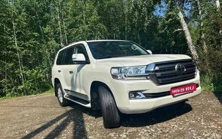 Toyota Land Cruiser 200, 2016 год, 6 100 000 рублей, 4 фотография