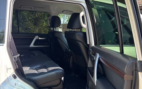 Toyota Land Cruiser 200, 2016 год, 6 100 000 рублей, 22 фотография