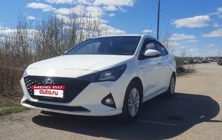 Hyundai Solaris II рестайлинг, 2020 год, 1 450 000 рублей, 3 фотография