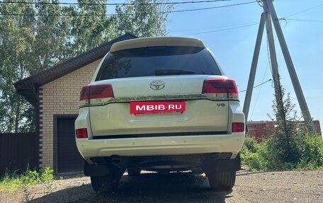 Toyota Land Cruiser 200, 2016 год, 6 100 000 рублей, 14 фотография