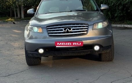 Infiniti FX I, 2004 год, 820 000 рублей, 3 фотография