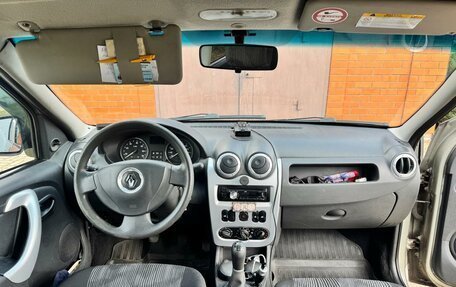 Renault Logan I, 2014 год, 585 000 рублей, 10 фотография