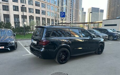 Mercedes-Benz GLS, 2018 год, 5 990 000 рублей, 4 фотография