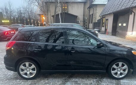 Toyota Matrix, 2003 год, 650 000 рублей, 5 фотография