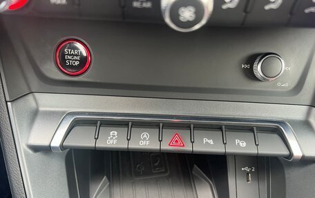 Audi Q3, 2019 год, 3 970 000 рублей, 22 фотография