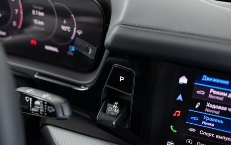 Porsche Cayenne III, 2025 год, 16 390 000 рублей, 15 фотография