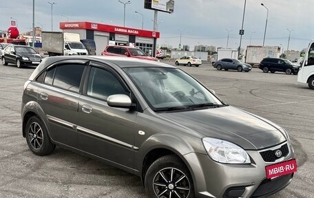 KIA Rio II, 2010 год, 785 000 рублей, 3 фотография