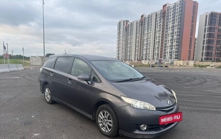 Toyota Wish II, 2013 год, 1 700 000 рублей, 4 фотография