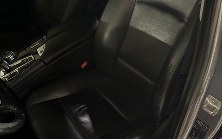 BMW 5 серия, 2013 год, 1 950 000 рублей, 15 фотография
