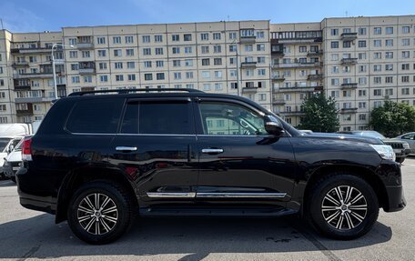 Toyota Land Cruiser 200, 2017 год, 7 500 000 рублей, 4 фотография