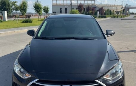 Hyundai Elantra VI рестайлинг, 2016 год, 1 300 000 рублей, 6 фотография