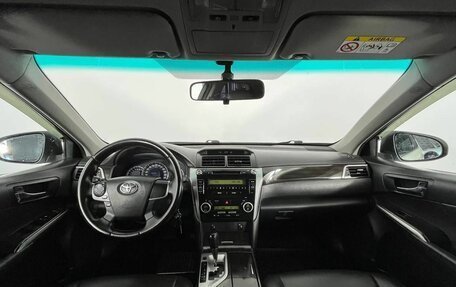 Toyota Camry, 2014 год, 1 300 000 рублей, 10 фотография