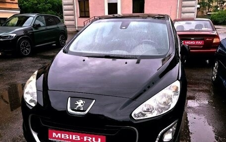 Peugeot 308 II, 2012 год, 550 000 рублей, 1 фотография