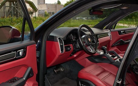 Porsche Cayenne III, 2018 год, 9 800 000 рублей, 22 фотография