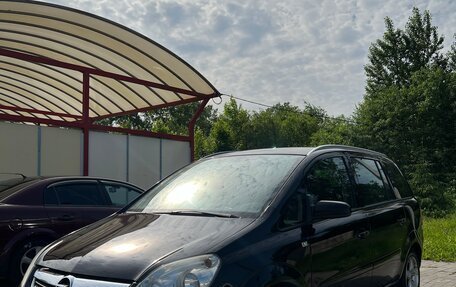 Opel Zafira B, 2008 год, 650 000 рублей, 3 фотография