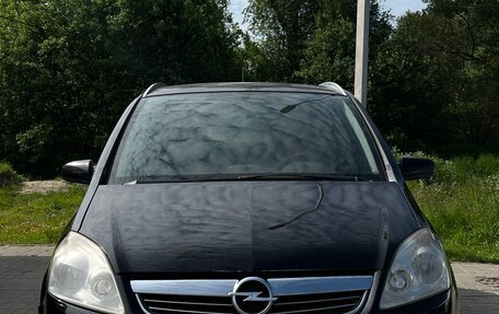 Opel Zafira B, 2008 год, 650 000 рублей, 2 фотография