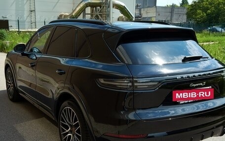 Porsche Cayenne III, 2018 год, 9 800 000 рублей, 16 фотография