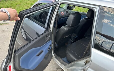 Mitsubishi Space Star I рестайлинг, 1999 год, 200 000 рублей, 8 фотография