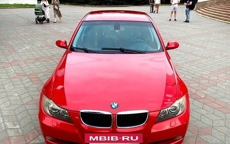 BMW 3 серия, 2006 год, 1 030 000 рублей, 12 фотография