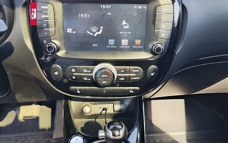KIA Soul II рестайлинг, 2018 год, 1 590 000 рублей, 8 фотография