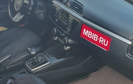 KIA Rio IV, 2018 год, 819 000 рублей, 14 фотография