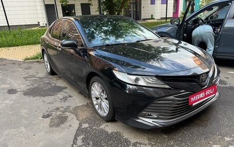 Toyota Camry, 2020 год, 3 154 000 рублей, 2 фотография