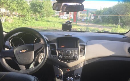 Chevrolet Cruze II, 2012 год, 830 000 рублей, 4 фотография