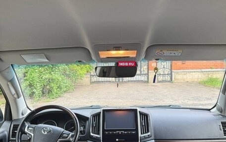 Toyota Land Cruiser 200, 2018 год, 7 200 000 рублей, 13 фотография