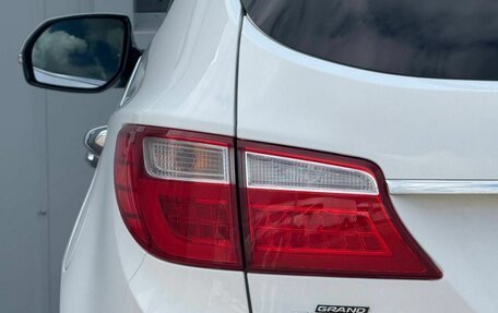 Hyundai Santa Fe III рестайлинг, 2014 год, 1 720 000 рублей, 24 фотография