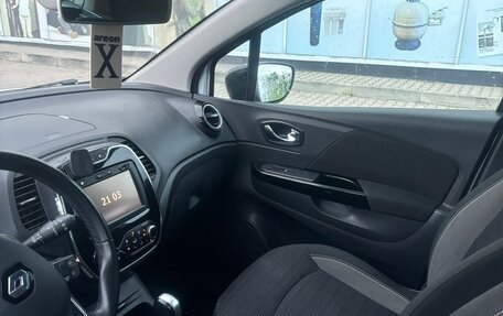 Renault Kaptur I рестайлинг, 2017 год, 1 350 000 рублей, 5 фотография