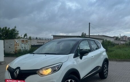 Renault Kaptur I рестайлинг, 2017 год, 1 350 000 рублей, 3 фотография