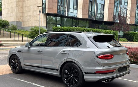 Bentley Bentayga I, 2022 год, 25 900 000 рублей, 3 фотография