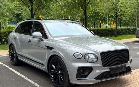 Bentley Bentayga I, 2022 год, 25 900 000 рублей, 7 фотография