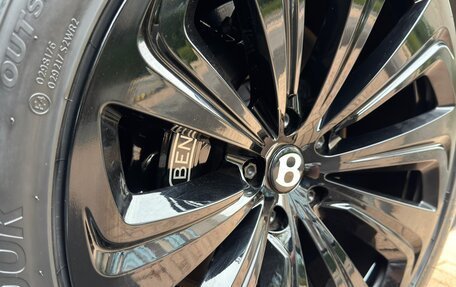 Bentley Bentayga I, 2022 год, 25 900 000 рублей, 20 фотография