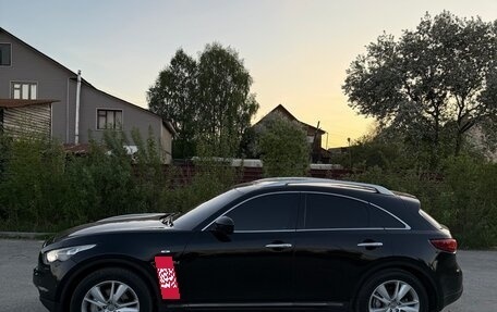 Infiniti QX70, 2014 год, 2 000 000 рублей, 18 фотография