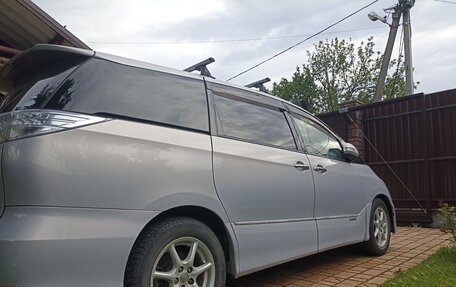 Toyota Estima III рестайлинг -2, 2011 год, 1 350 000 рублей, 3 фотография