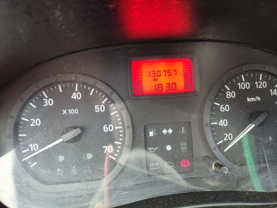 Renault Logan I, 2007 год, 270 000 рублей, 10 фотография