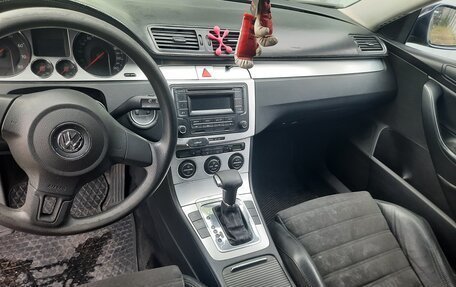 Volkswagen Passat B6, 2006 год, 780 000 рублей, 8 фотография