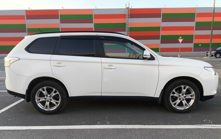 Mitsubishi Outlander III рестайлинг 3, 2012 год, 1 050 000 рублей, 5 фотография