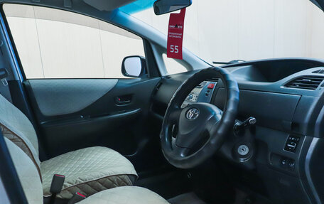 Toyota Ractis I, 2007 год, 750 000 рублей, 15 фотография