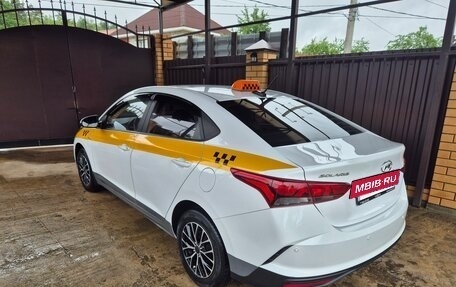 Hyundai Solaris II рестайлинг, 2021 год, 1 530 000 рублей, 6 фотография