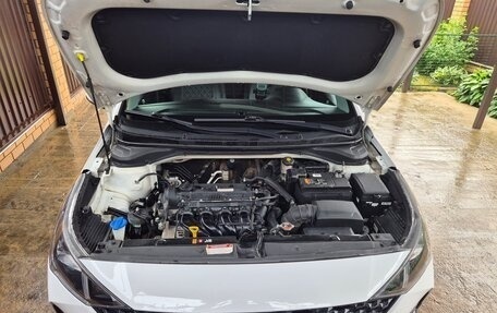 Hyundai Solaris II рестайлинг, 2021 год, 1 530 000 рублей, 13 фотография