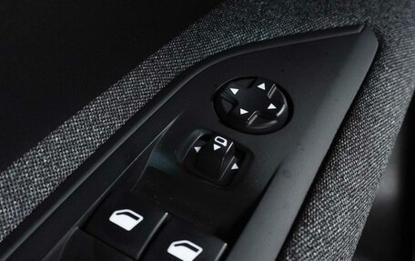 Peugeot 3008 II, 2019 год, 1 799 000 рублей, 23 фотография