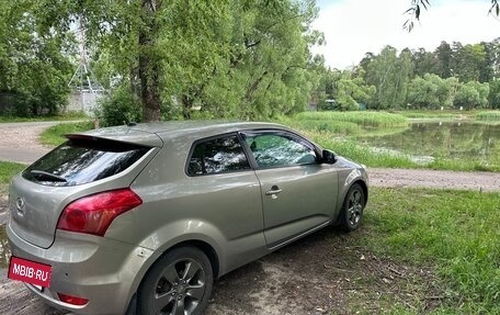 KIA cee'd I рестайлинг, 2011 год, 630 000 рублей, 11 фотография