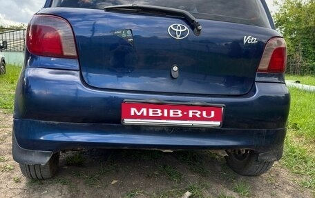 Toyota Vitz, 2001 год, 400 000 рублей, 3 фотография
