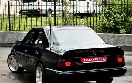 Mercedes-Benz W124, 1989 год, 555 000 рублей, 16 фотография