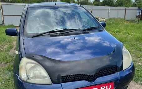 Toyota Vitz, 2001 год, 400 000 рублей, 2 фотография