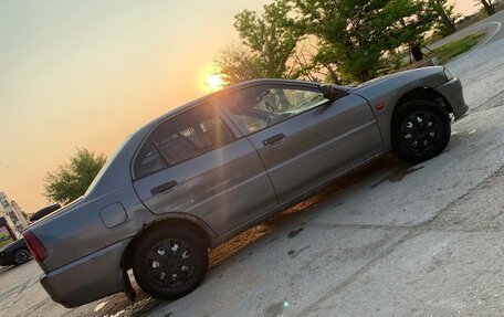 Mitsubishi Lancer VII, 1998 год, 230 000 рублей, 5 фотография