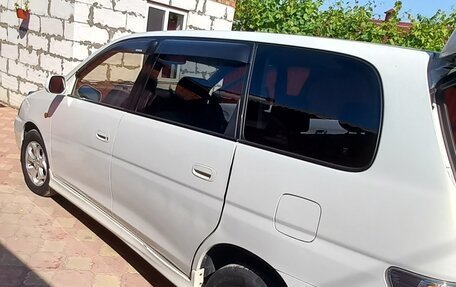 Toyota Gaia, 1998 год, 630 000 рублей, 15 фотография