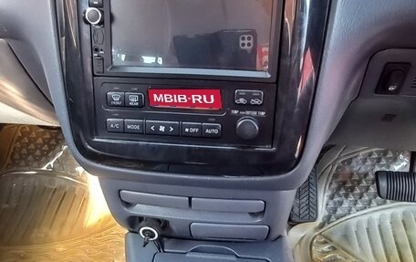 Toyota Gaia, 1998 год, 630 000 рублей, 10 фотография